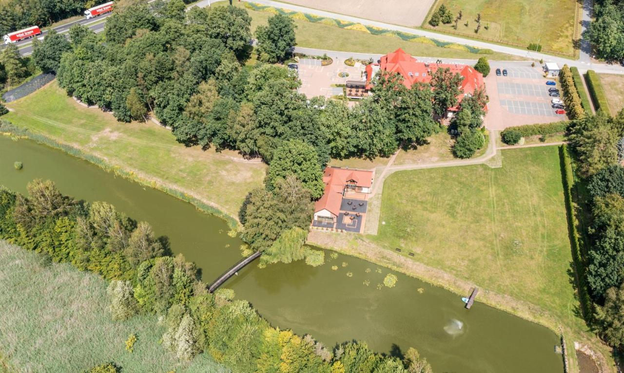 Hotel Styl 70 Pszczyna Exteriör bild